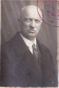 Portrait of Zdziechowski from his passport, 1934