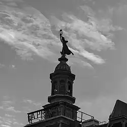 Escultura de la Diosa Palas Ateneas (diosa griega), o Minerva (diosa romana),