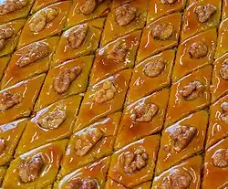 Pakhlava.