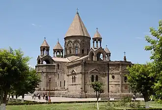 Catedral de Echmiadzin (483 d.C.), Armenia