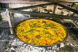 Paella valenciana