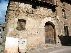 Detalle de arquitectura tradicional (vernacular) en Puebla de San Miguel (Valencia), año 2003.