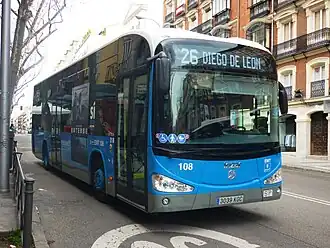 Autobús eléctrico en la 26 hacia Diego de León