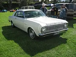 1966 Ford Falcon sedán 2 puertas