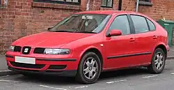 Vista delantera del León.