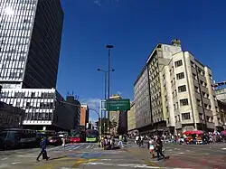 En la carrera Décima