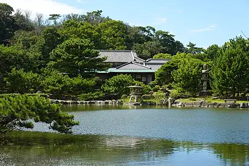 Kotonoura Onzan-Soh-En.