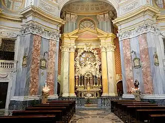 Altar de Santa Chiara.