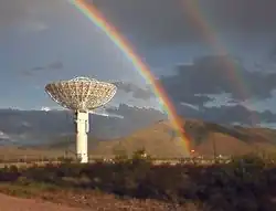 Una de las dos Radio Antenas del Solar Dynamics Observatory, Las Cruces, Nuevo México.