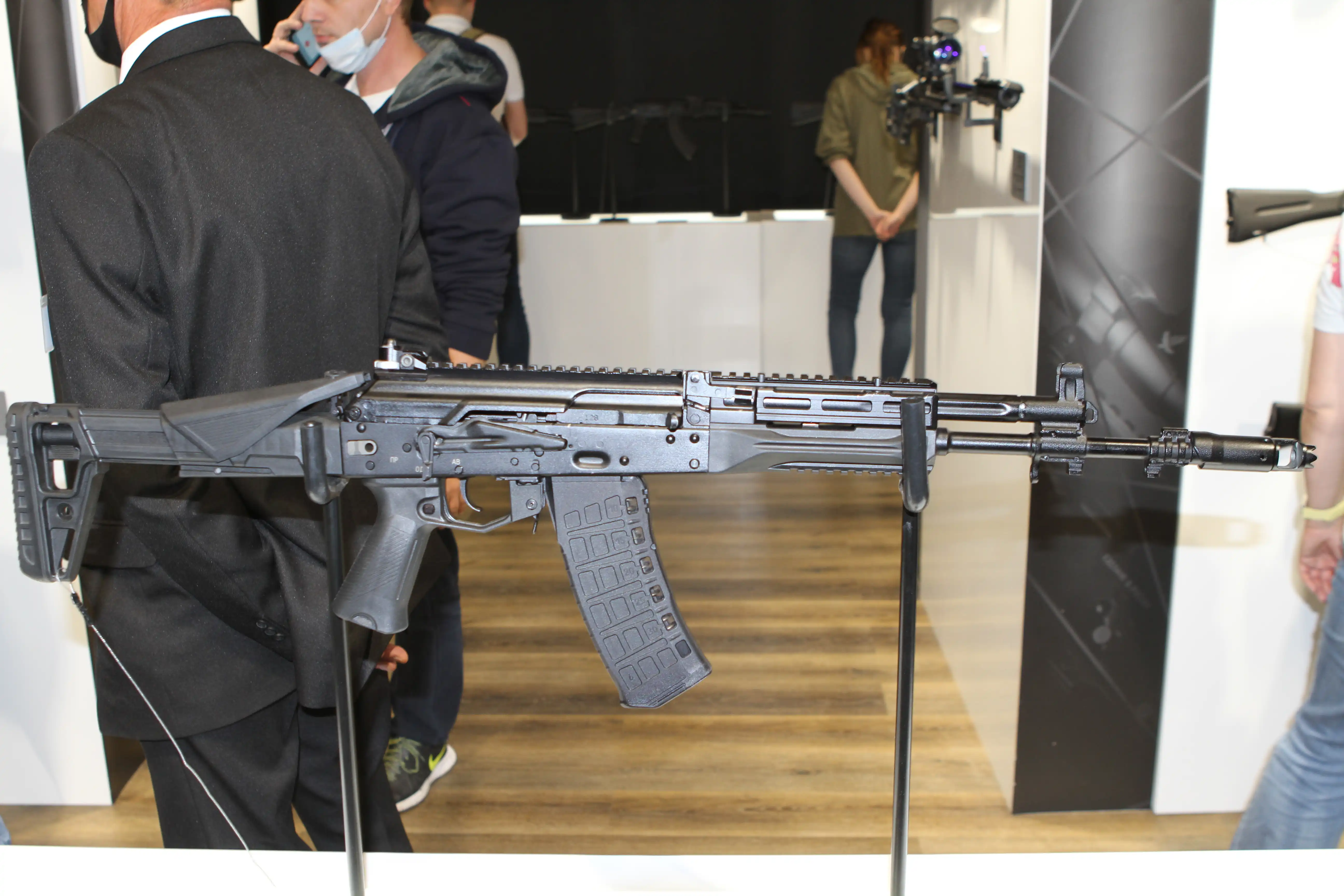 5.45mm_assault_rifle_6P70_03