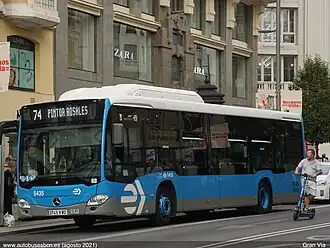 74 en la Gran Vía (Madrid) agosto 2021 www.autobusesbcn.es