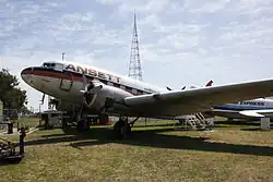 Douglas DC-3 de Ansett en el Australian National Aviation Museum (2012)