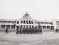 Militares en el aeropuerto durante el gobierno del general Manuel Odría (1949)
