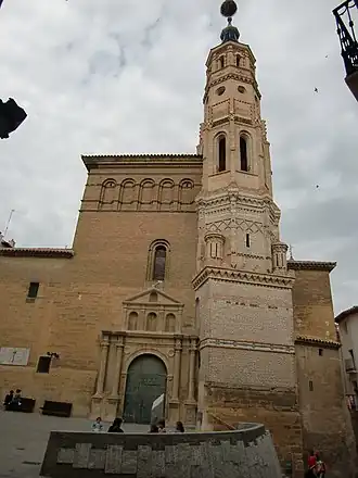 Torre de iglesia de la Asunción de Nuestra Señora (Albalate del Arzobispo)