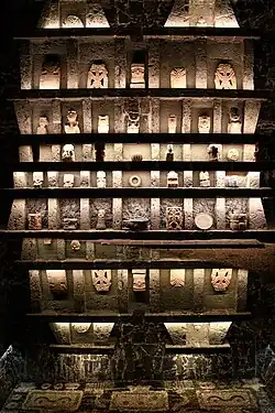 Altar de arte prehispánico