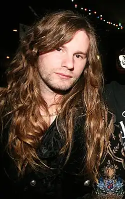 Andy Sarcone Rooney Vocalista - Guitarrista