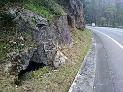 Cueva de Armiña IV (Amoroto, Vizcaya)