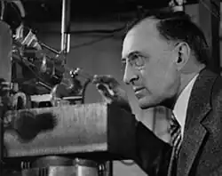 Descubre el Uranio235 (U235) en 1935