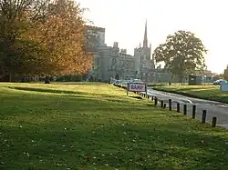 Fachada de entrada, Ashridge