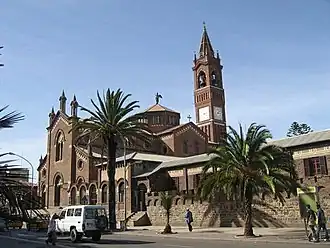Iglesia de la Virgen del Rosario en Asmara, construida por los italianos en 1923.