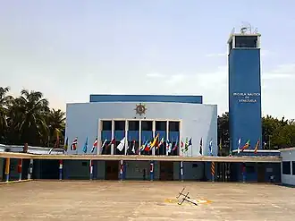 Aula_Magna_UMC_con_banderas