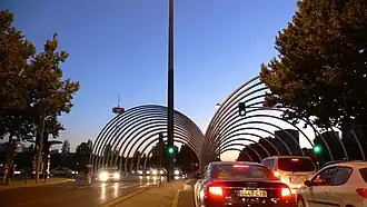 Puerta de la Ilustración en la avenida de la Ilustración, barrio del Pilar, Madrid.