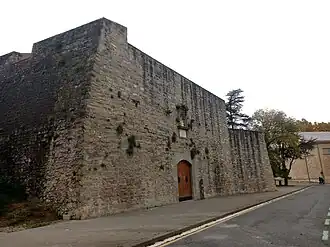 La gola del baluarte en la plaza de Santa María la Real
