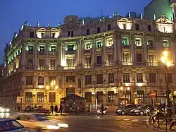 Edificio del Grupo Santander, antes local del Banco Hispano Americano