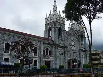 Basílica de la Virgen del Rosario de Agua Santa