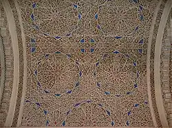 Techo decorado en estuco