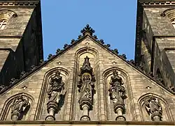 Detalle del frontón