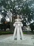 Busto en Plaza Versalles. Santiago de Cali, Colombia.