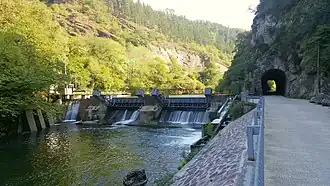 Presa sobre el Bidasoa