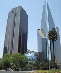 Edificio de la Bolsa Mexicana de Valores, alcaldía Cuauhtémoc.