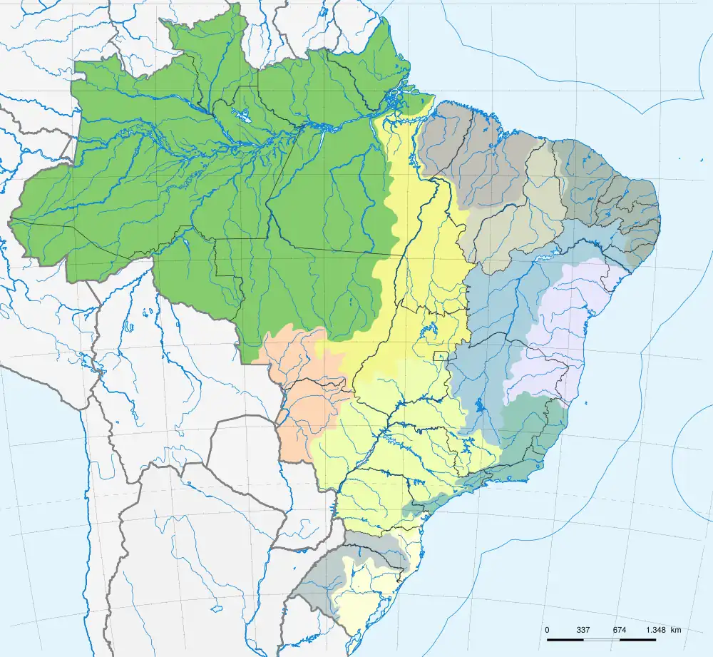 Las tres cuencas hidrográficas que drenan el territorio paranense: la del Paraná, la del Atlántico Sur y del Atlántico Sureste