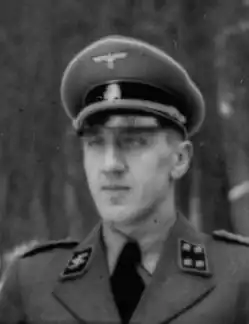 Bruno Gesche en su uniforme