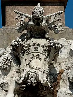 El otro escudo de Inocencio X.