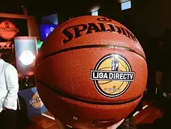 Balón personalizado de Spalding Liga DirecTV