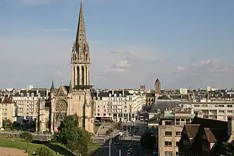 Bóvedas góticas de la nave