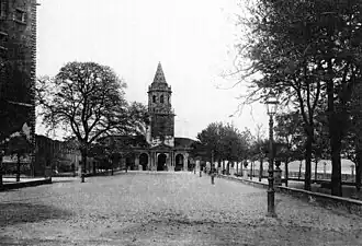 Fachada principal en el siglo&nbsp;XIX