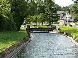 Canal en Hèches.