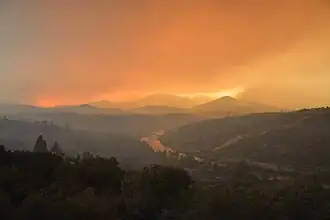El incendio Carr el día 28 de julio 2018.