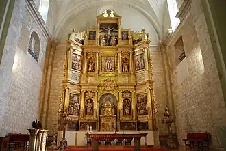 Vista del retablo mayor de la iglesia monacal.
