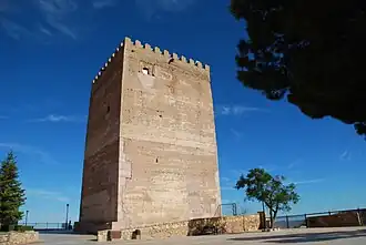 Torre del Homenaje o de la Calahorra