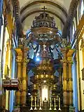 Altar mayor obra de Victoriano dos Anjos Figueiroa.