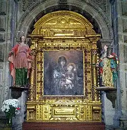 Cuadro de la Virgen del Pópulo y tallas de Santa Lucía y Santa Bárbara.