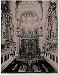 Altar mayor y coro de la catedral de Granada hacia 1900 en una foto de Rafael Garzón.
