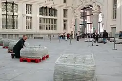 Acto de entrega de las piezas de vidrio del Monumento a las víctimas del 11M.
