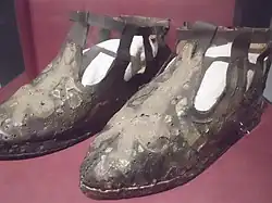 Calzado litúrgico, taller italiano del siglo&nbsp;XII.