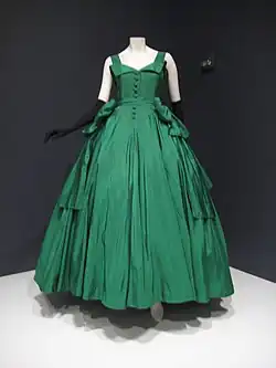 Vestido de Dior, exhibido en el Indianapolis Museum of Art.